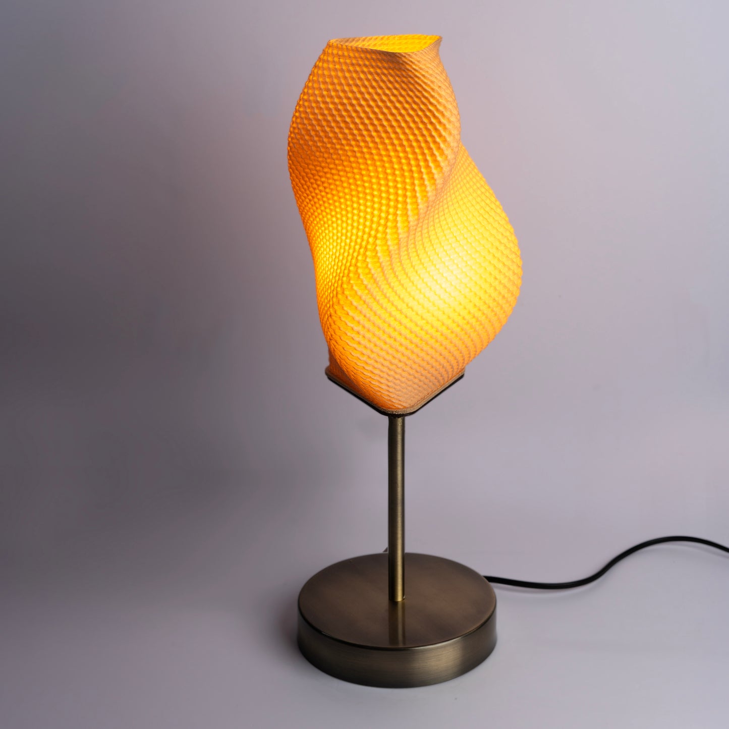 Serpe Desk Lamp