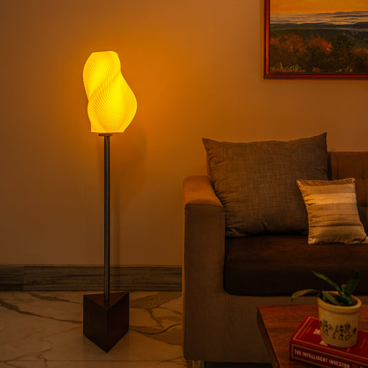 Serpe Floor Lamp